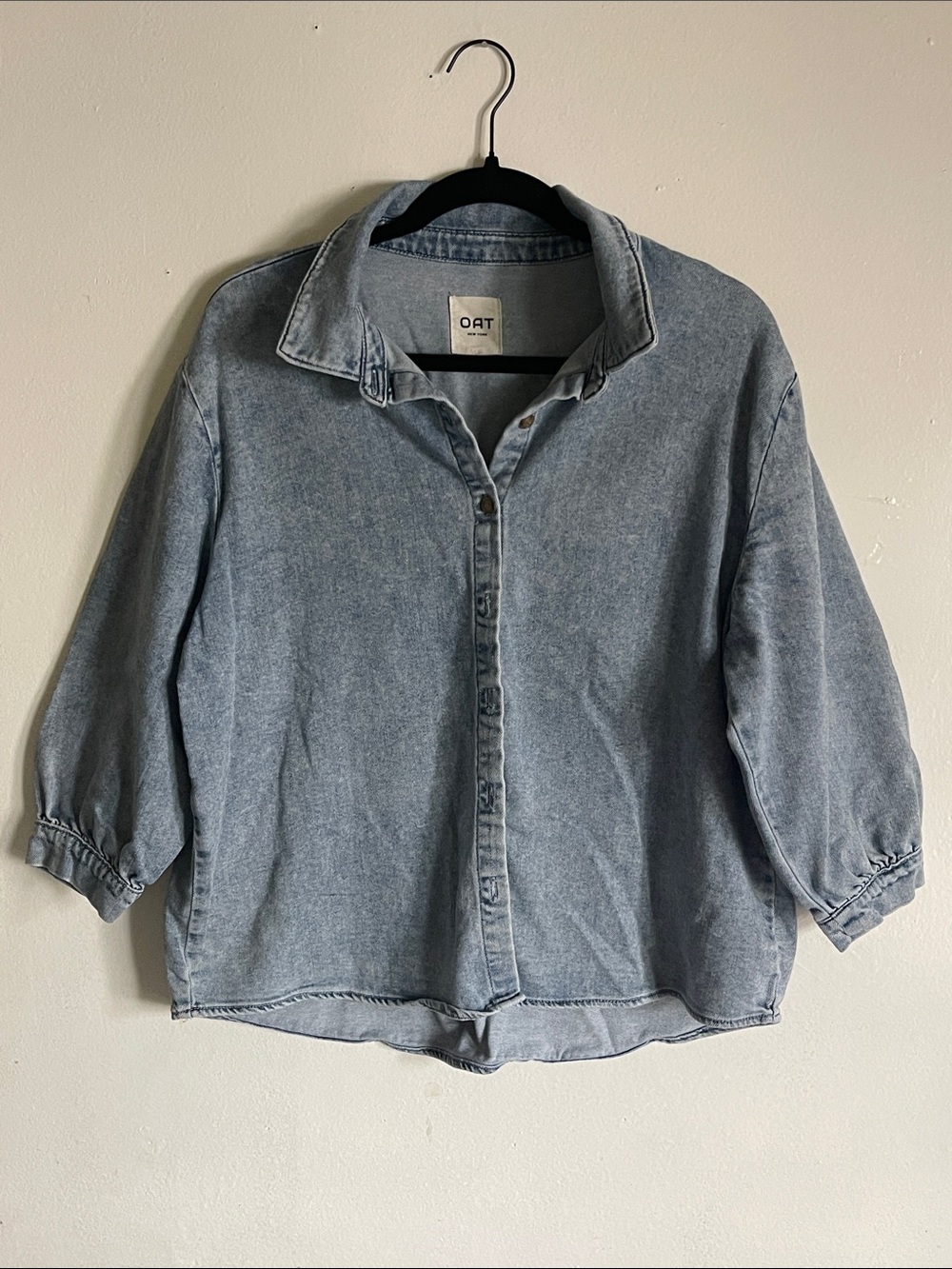 OAT New York Light Wash Denim Button Front Top Size Large